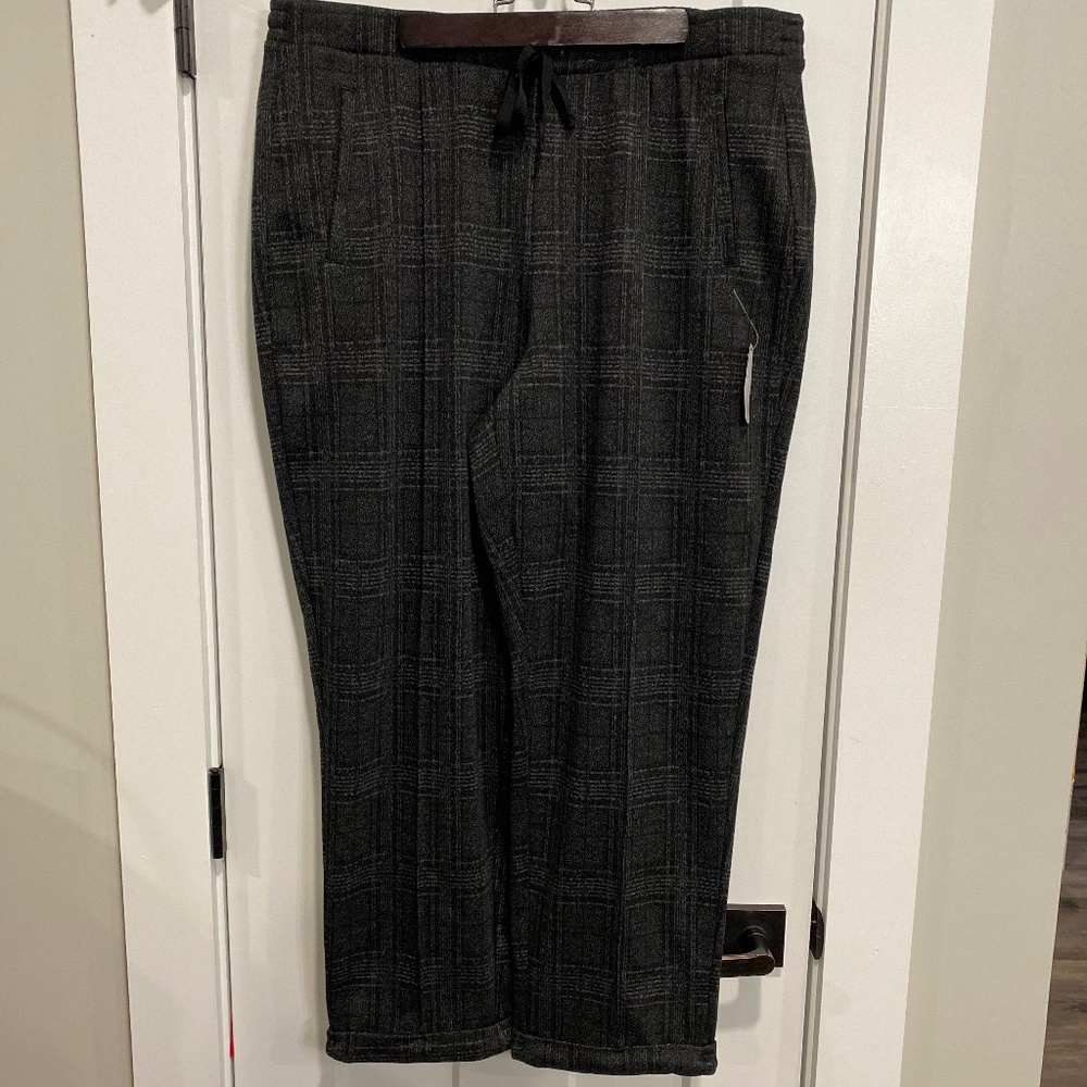 Simply Vera Vera Wang Plaid Dress Pant Size XL NWT